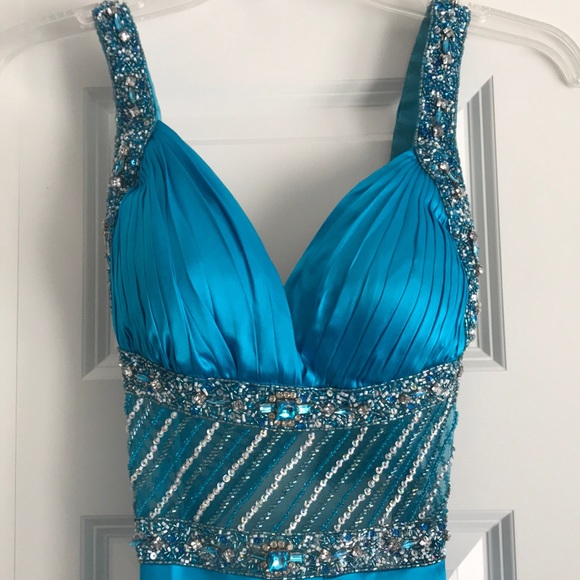 BG Haute Dresses & Skirts - BG Haute Formal Ball Gown